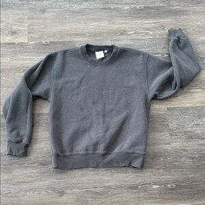 Aritzia Gray Crewneck Sweater
